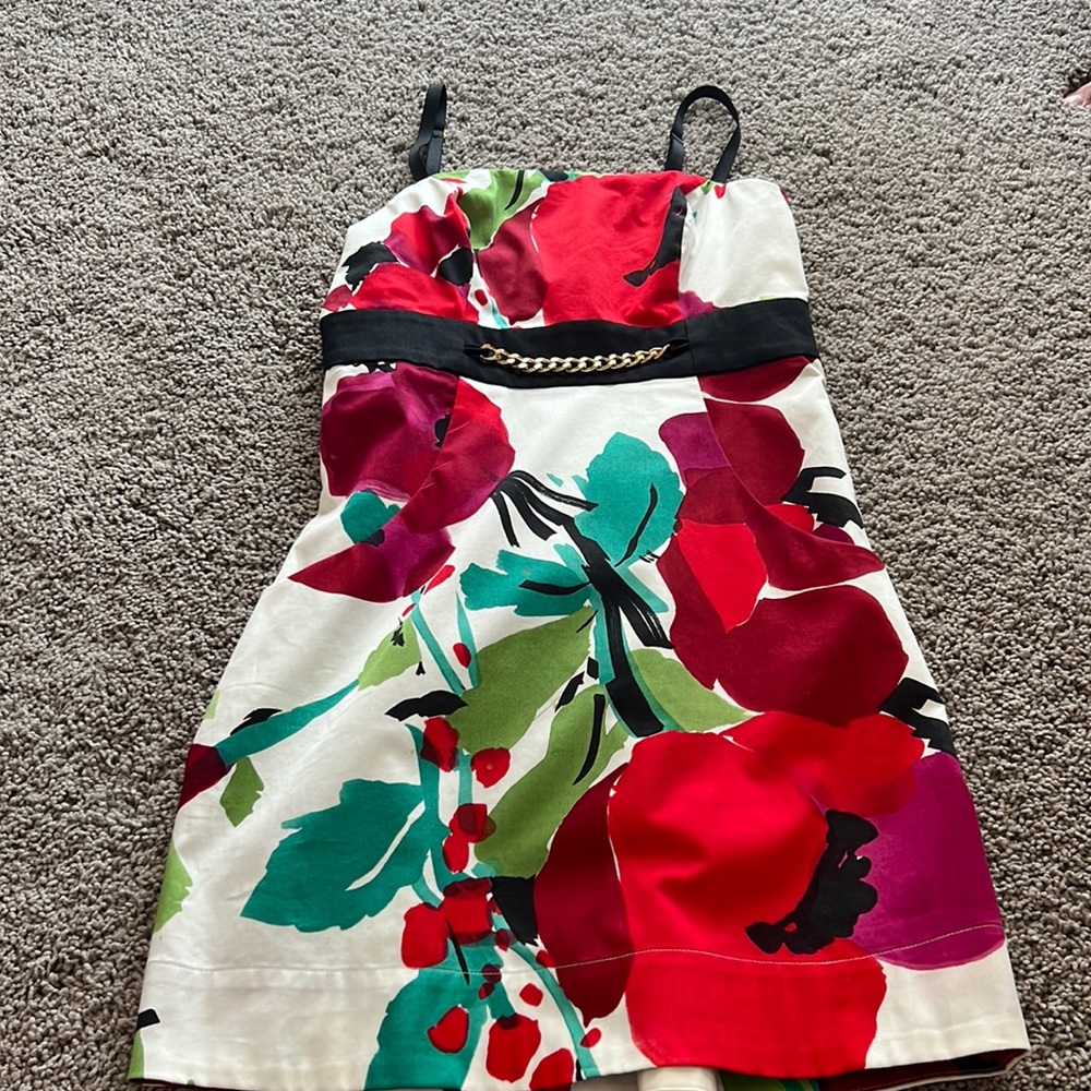 Guess dress size 0/1